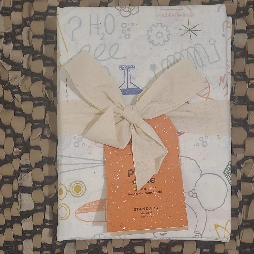 NWT WEST ELM KIDS ADA TWIST SET OF 2 STANDARD PILLOW COVERS